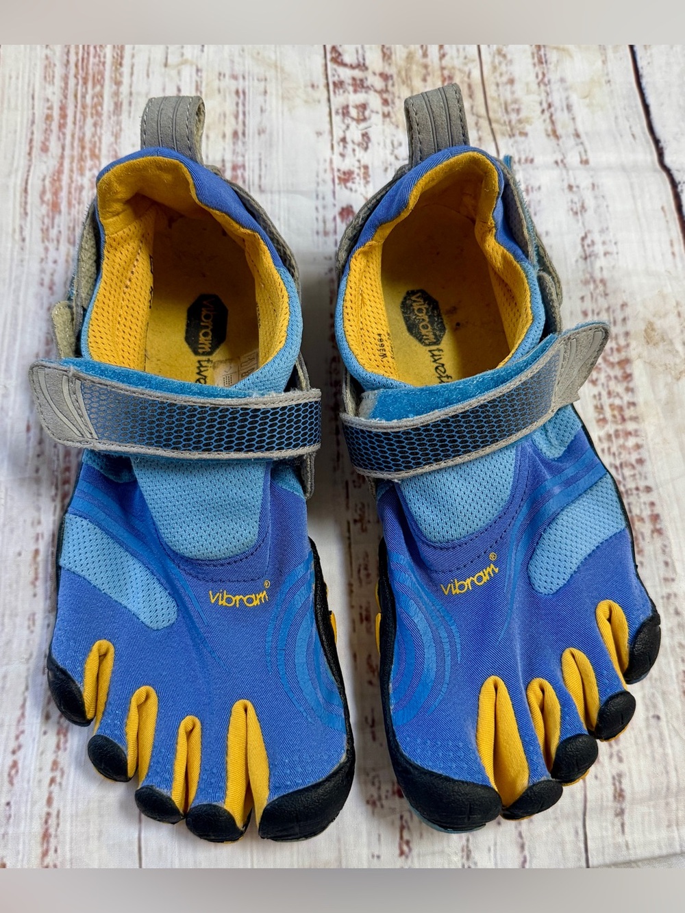 Vibram FiveFingers W3664 Barefoot Toe Shoes Women’s 38 Blue Yellow